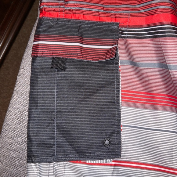 Starting Point black / red / gray bathing suit - Picture 4 of 8